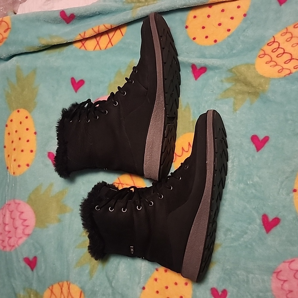 Merrell Boots size 9 Black - Picture 3 of 8
